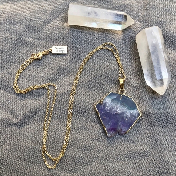 Host Pick 🧡 Raw Amethyst Boho Gold Necklace - Picture 2 of 6